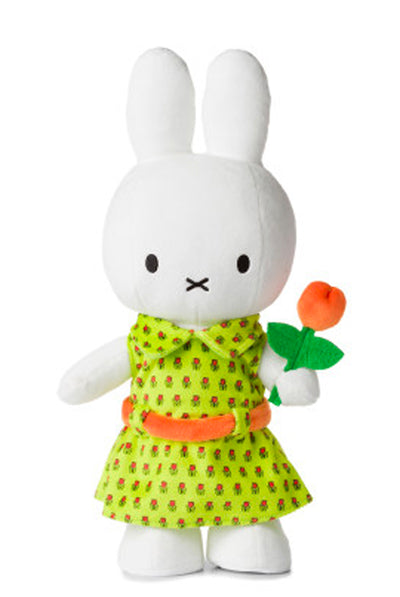 Miffy dressed up in Dutch flowers!