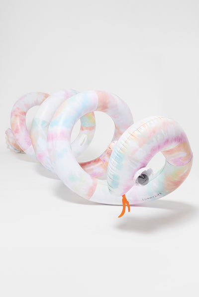 <p>Sunnylife Giant Inflatable Noodle Snake Tie Dye Tie Dye</p> <h3></h3>