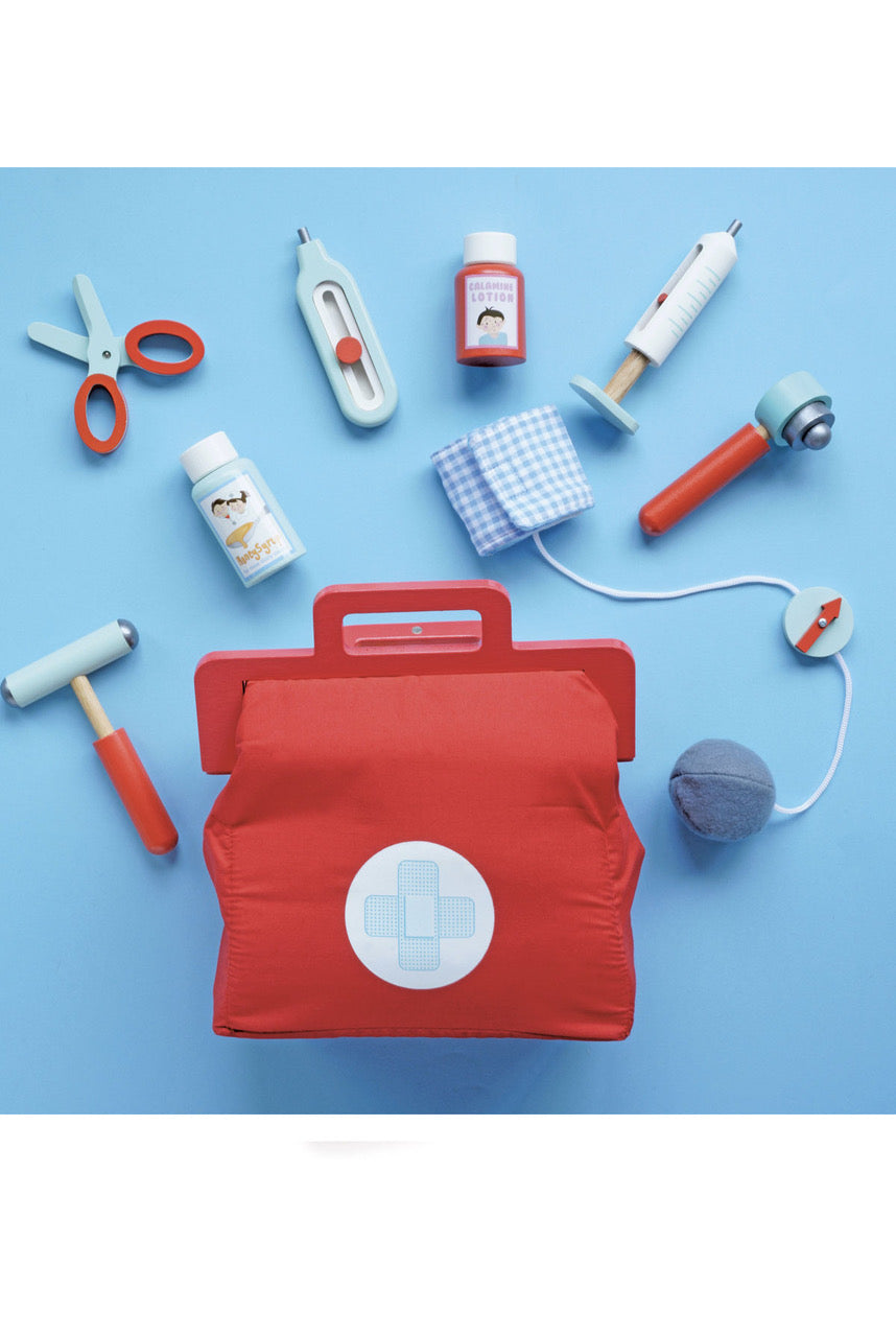 Doctor s Medical Kit by Le Toy Van Oxygen Boutique
